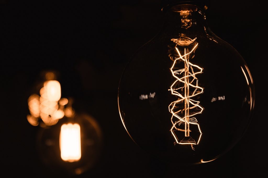 電球